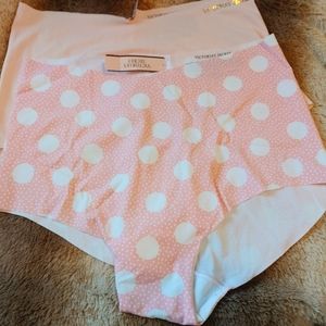 2 Pairs of New w/Tags Victoria Secret No-show Brief Panties Size Medium
